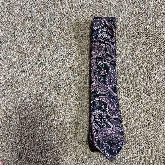 Men's Paisley Vest and Tie Set - Black and Purple - Picture 3 of 5